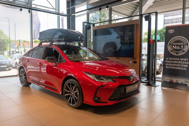 Toyota Corolla Sedan 1.8 Hybrid GR-Sport Dynami...