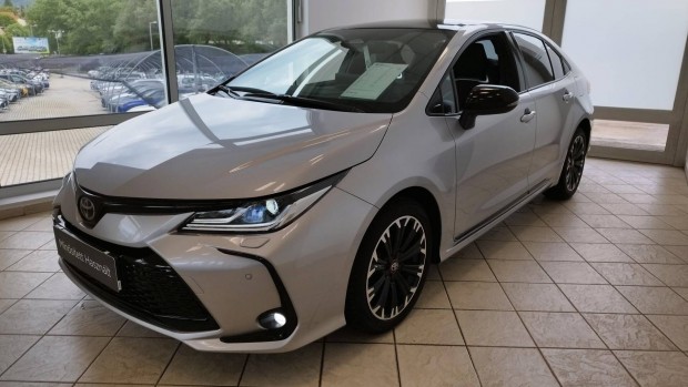 Toyota Corolla Sedan 1.8 Hybrid GR-Sport e-CVT...