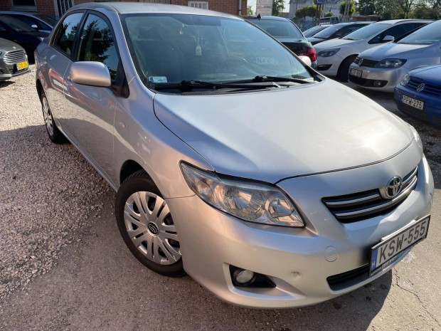 Toyota Corolla Sedan 2.0 D-4D Sol