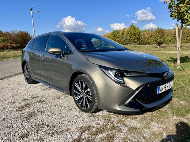 Toyota Corolla Touring Sports 1.8 Hybrid Comfor...