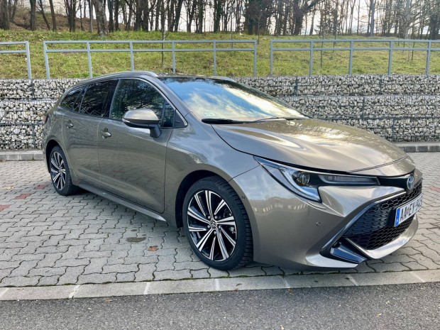 Toyota Corolla Touring Sports 1.8 Hybrid Comfor...