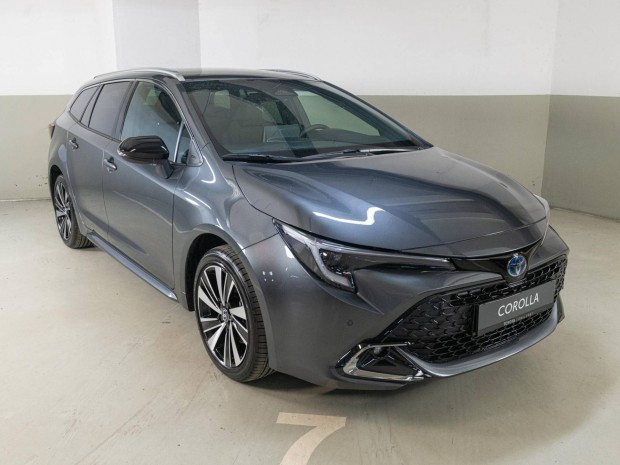 Toyota Corolla Touring Sports 2.0 Hybrid Style...