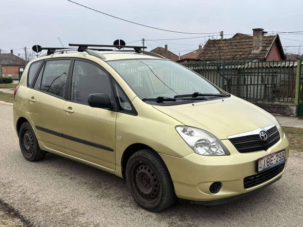 Toyota Corolla Verso 1.6