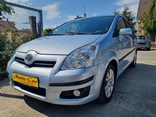 Toyota Corolla Verso 1.6 Linea Terra Gyönyörű Á...