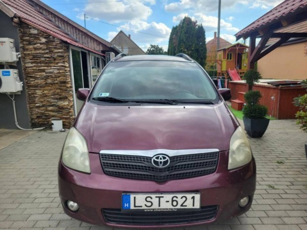 Toyota Corolla Verso 1.6 Linea Terra friss műszaki