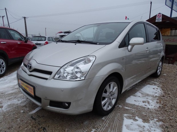 Toyota Corolla Verso 1.8 Linea Sol Magyarorszg...