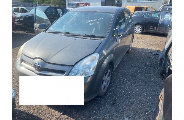 Toyota Corolla Verso 2004 1.8 bontott minden alkatrsze elad