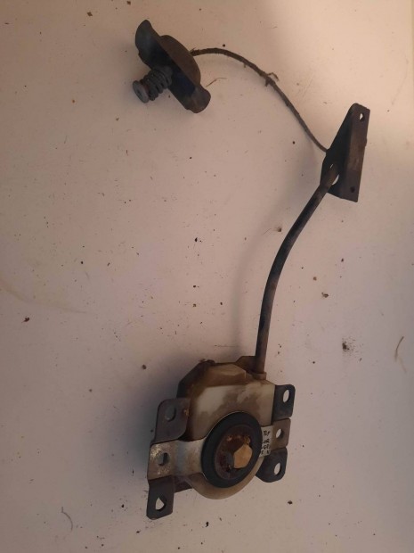 Toyota Corolla Verso 2004-2009 (AR10) pótkerék tartó