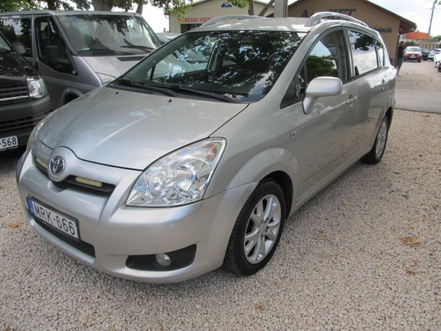 Toyota Corolla Verso 2.2 D-4D Linea Sol