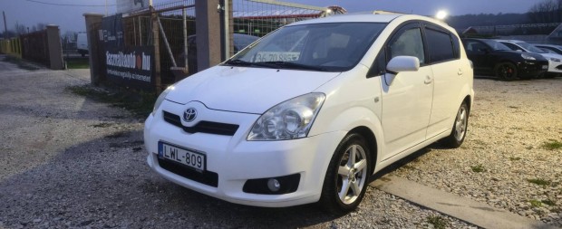 Toyota Corolla Verso 2.2 D-4D Linea Terra