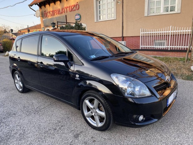 Toyota Corolla Verso 2.2 D-CAT Linea Sol 7 Szem...