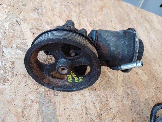 Toyota Corolla Verso ( 2005-2009) 2.2D D-4D Szerv�szivatty�