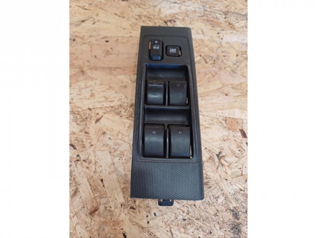 Toyota Corolla Verso ( 2005-2009) Bal Els� Ablakemel� Kapcsol�