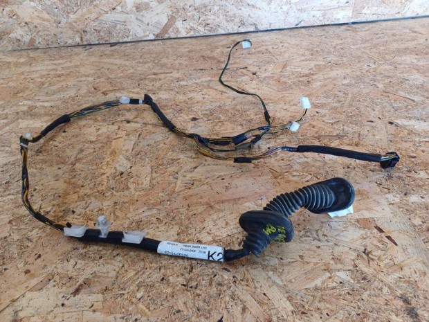 Toyota Corolla Verso ( 2005-2009) Jobb H�ts� Ajt�k�bel K�teg