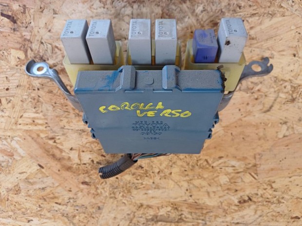 Toyota Corolla Verso ( 2005-2009) K�zpontiz�r Elektronika