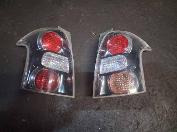 Toyota Corolla Verso h�ts� l�mpa 2007- "facelift"