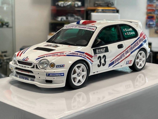 Toyota Corolla WRC No.33 2000 Loeb 1:18 1/18 Otto Mobile OT996