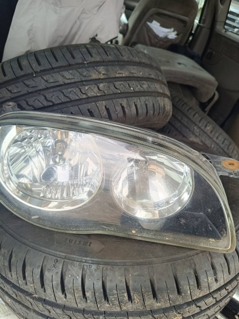 Toyota Corolla alkatrszek..