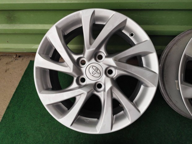 Toyota Corolla auris , Yaris Cross gy�ri alufelni 5x114,3 16"