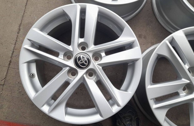 Toyota Corolla auris gyri alufelni 5x114,3 16"