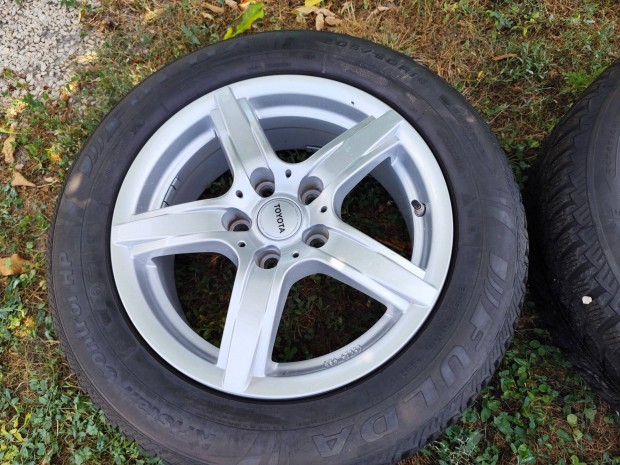 Toyota Corolla avensis Prius plusz gyri alufelni 5x114,3 16"