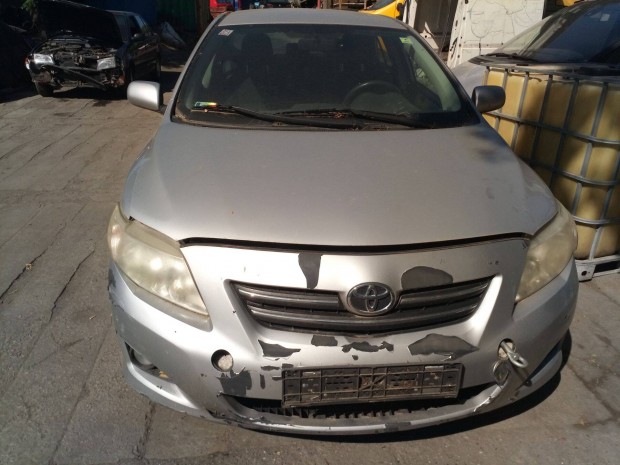 Toyota Corolla bontás, lökhárító, motorháztető, sárvédő