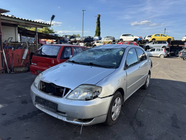 Toyota Corolla e12 bontott alkatrészek