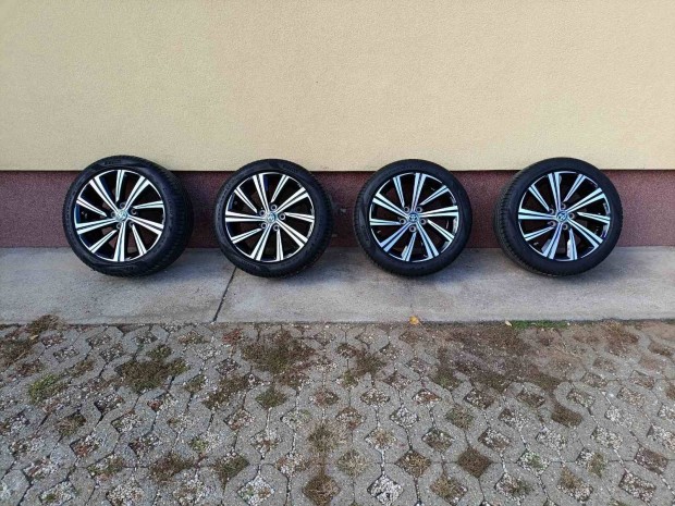 Toyota Corolla gyári r17' alufelni