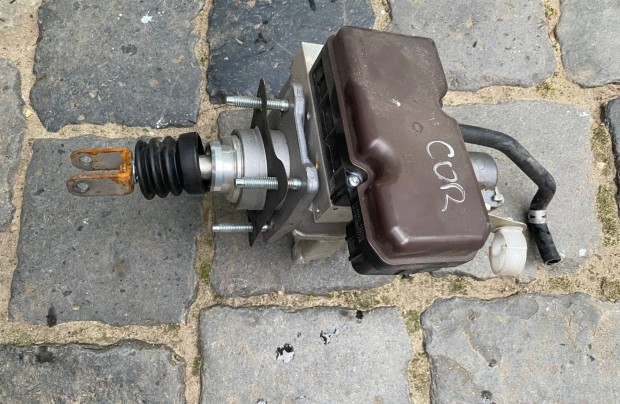 Toyota Corolla hibrid E210 főfékhenger