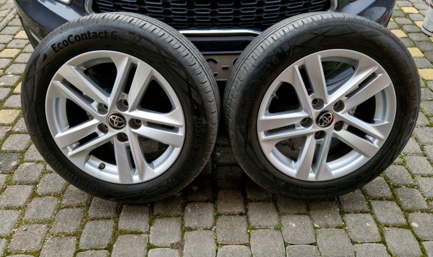 Toyota Corolla ker�kgarnit�ra