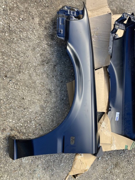 Toyota Corolla k�sz�b,s�rv�dd�