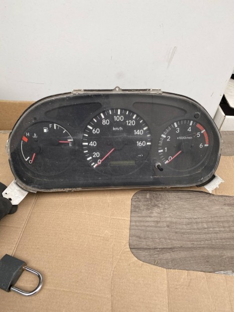 Toyota Dyna elado alktreszek