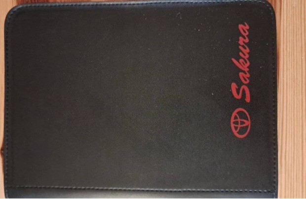 Toyota Fekete T�bb Rekeszes Mappa