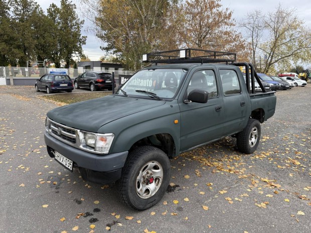 Toyota HI Lux Hilux 2.4 TD 4x4 Csrl.reflektor