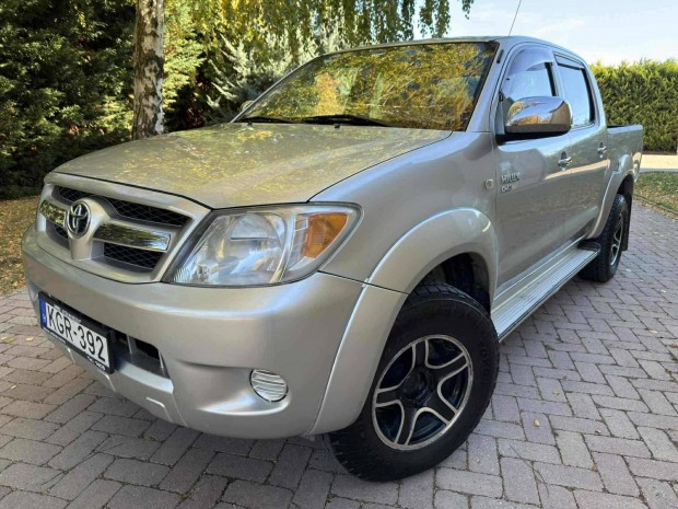 Toyota HI Lux Hilux 2.5 D-4D 4x4 Double Comfort...