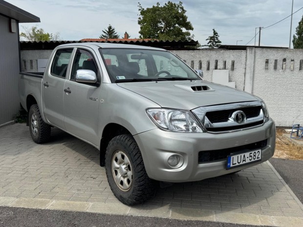 Toyota HI Lux Hilux 2.5 D-4D 4x4 Double Comfort...