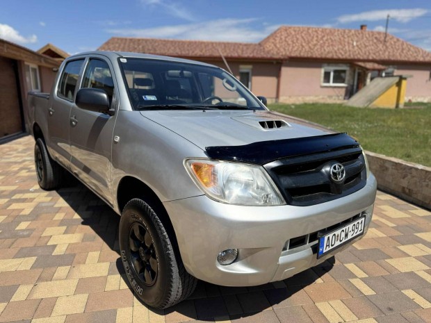 Toyota HI Lux Hilux 2.5 D-4D 4x4 Double Comfort...