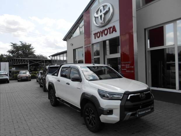 Toyota HI Lux Hilux 2.8 D-4D 4x4 Double Invinci...