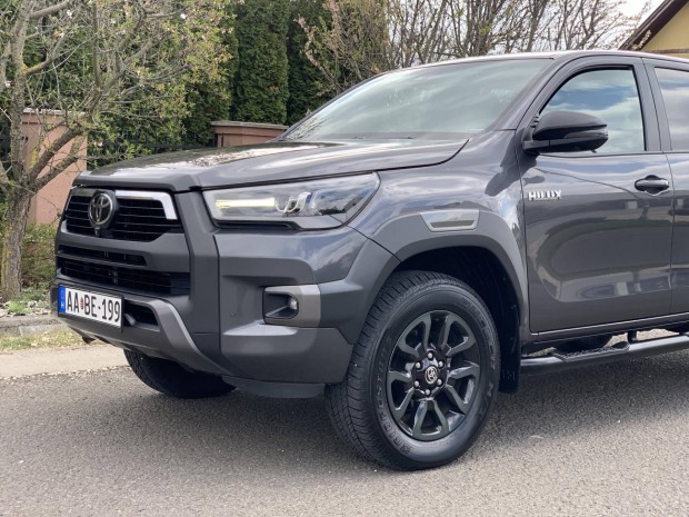 Toyota HI Lux Hilux 2.8 D-4D 4x4 Double Invinci...