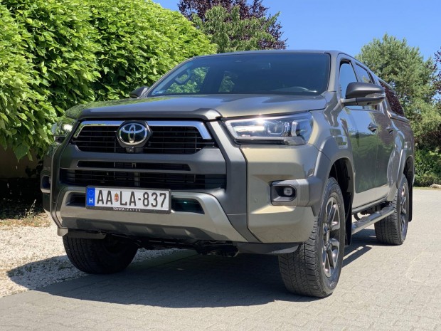 Toyota HI Lux Hilux 2.8 D-4D 4x4 Double Invinci...