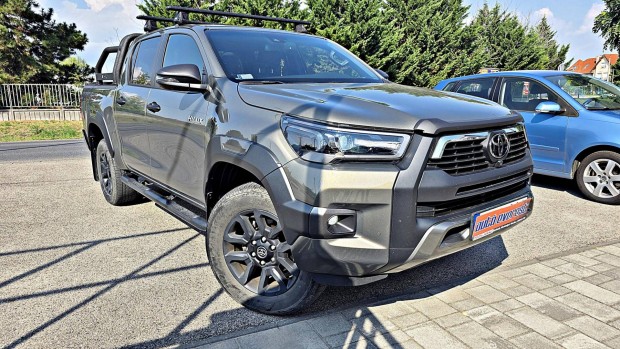 Toyota HI Lux Hilux 2.8 D-4D 4x4 Double Invinci...