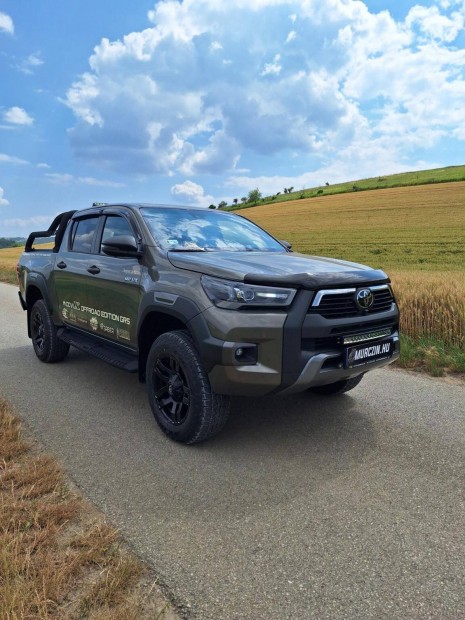 Toyota HI Lux Hilux 2.8 D-4D 4x4 Double Invinci...