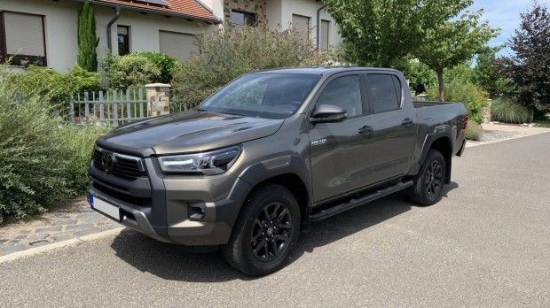 Toyota HI Lux Hilux 2.8 D-4D 4x4 Double Invinci...