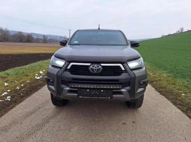 Toyota HI Lux Hilux 2.8 D-4D 4x4 Double Invinci...