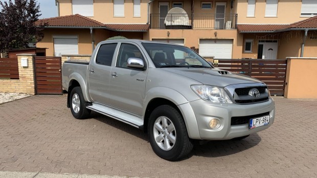 Toyota HI Lux Hilux 3.0 D-4D 4x4 Double SR+ (Au...