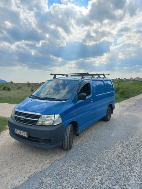 Toyota Hi Ace