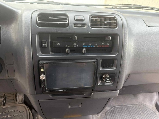 Toyota Hi-ace 
