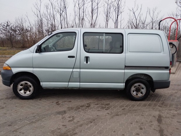 Toyota Hiace 4X4