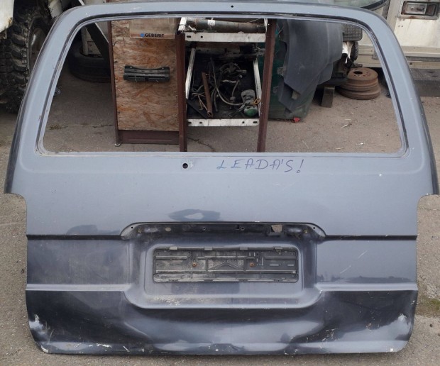 Toyota Hiace 89-95-ig raktér ajtó, csomagtér ajtó