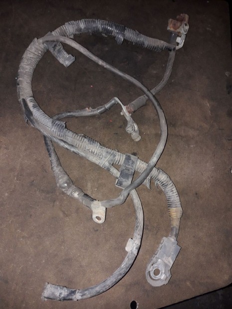 Toyota Hiace Akkumul�tor K�bel